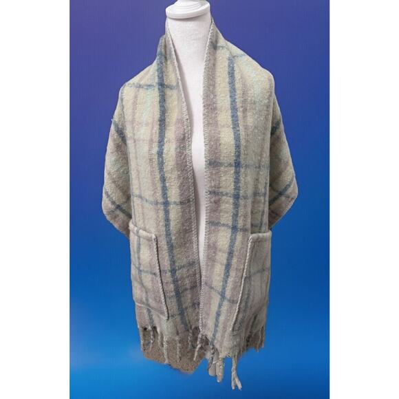 True Craft Tanzanite Combo Comfort Shawl With Pockets NWT For Indoor Or Outdoor - Picture 1 of 8